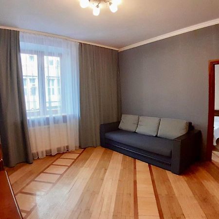Apartment Hnatuka Center リヴィウ エクステリア 写真