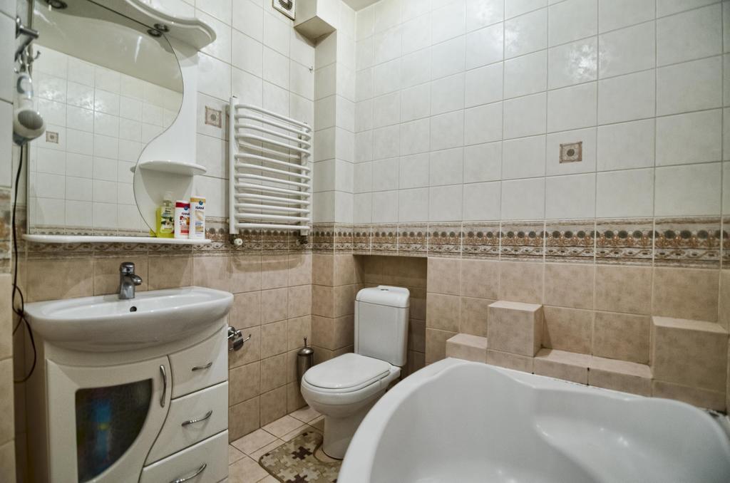 Apartment Hnatuka Center リヴィウ エクステリア 写真